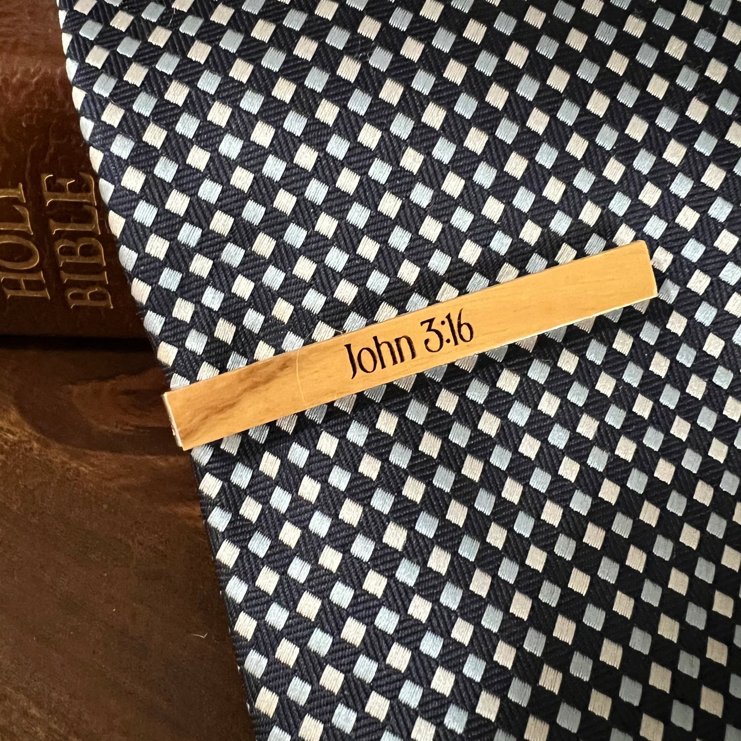 Tie Bar Clip