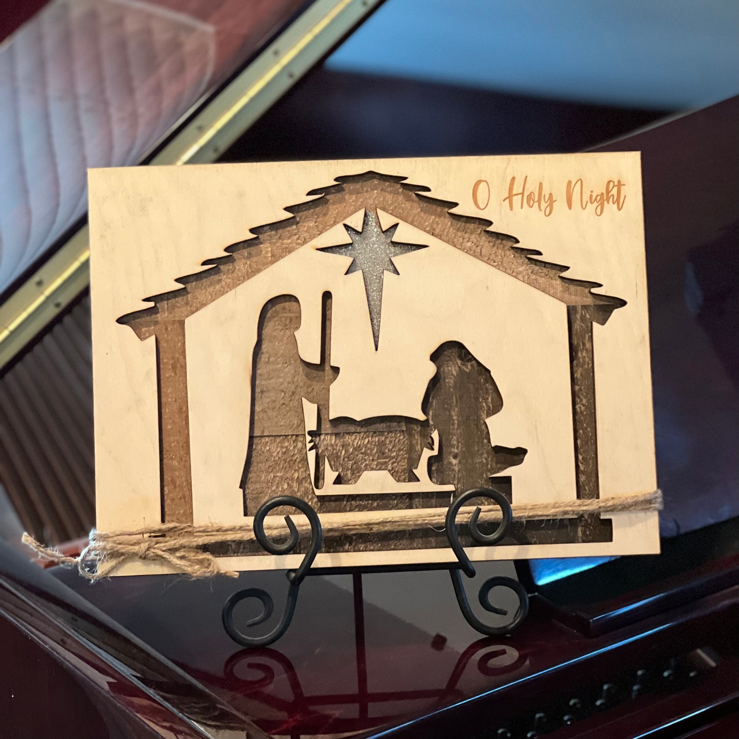"Oh Holy Night" Christmas Stable Nativity Scene